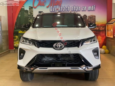 Xe Toyota Fortuner Legender 2.7L 4x2 AT 2026