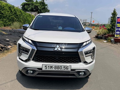 Mitsubishi Xpander AT Premium 2024