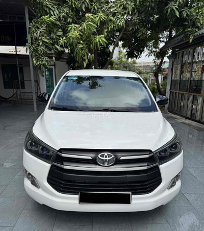 Toyota Innova 2018 2.0E - 150000 km