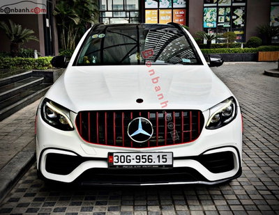 Xe Mercedes Benz GLC 300 4Matic 2019