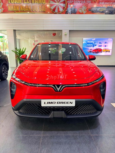 Xe điện VinFast Limo Green Đỏ