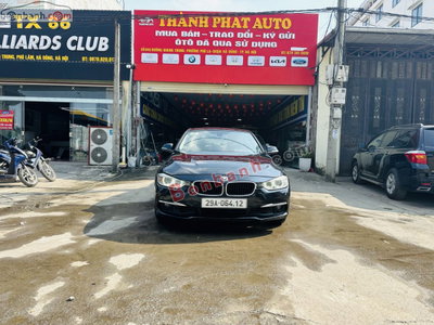 Xe BMW 3 Series 320i 2012