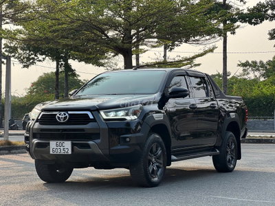 Toyota Hilux 2021 4x2 một chủ từ đầu bao check