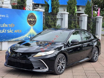 Xe Toyota Camry 2.5Q 2022