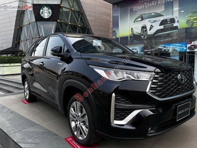 Xe Toyota Innova Cross 2.0G CVT 2026