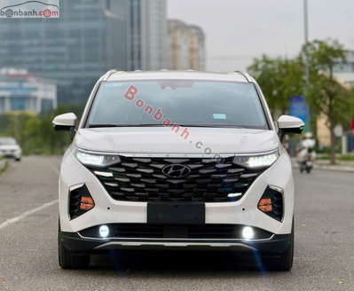 Xe Hyundai Custin Cao Cấp 2.0T 2023
