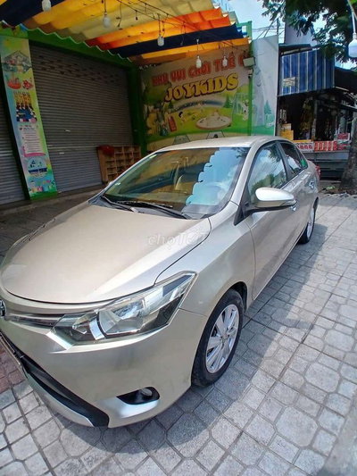 Toyota Vios 2017 1.5L Vàng cát