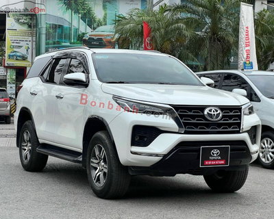 Xe Toyota Fortuner 2.4L 4x2 AT 2024