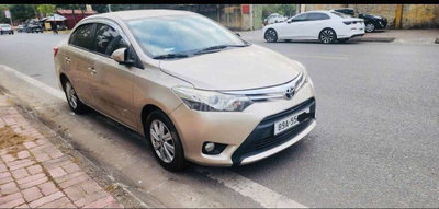 Toyota Vios 2017 G Vàng cát