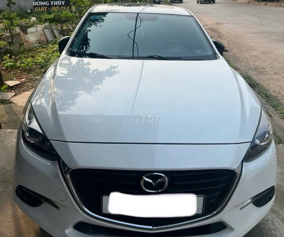 Mazda 3 hatchback 2018 Trắng 80,000 km