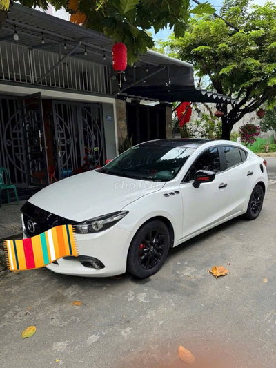 Mazda 3 2017 Trắng 70000 km