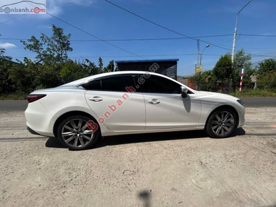Xe Mazda 6 Signature Premium 2.5 AT 2022
