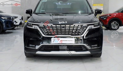 Xe Kia Carnival Signature 2.2D 2024