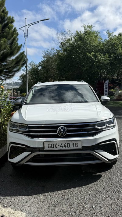 Volkswagen Tiguan 2024 Luxury Trắng