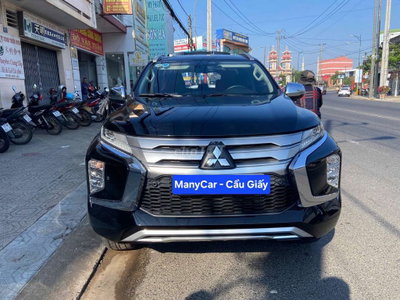 Mitsubishi Pajero Sport 2.4 AT sx 2022 chạy 2 vạn