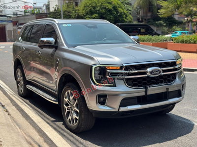 Xe Ford Everest Titanium 2.0L 4x2 AT 2023