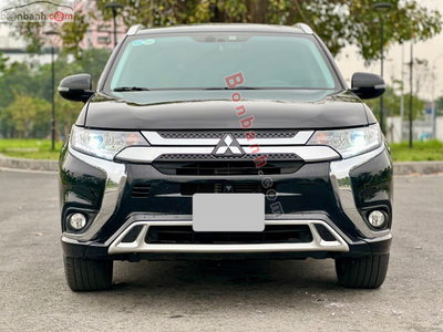 Xe Mitsubishi Outlander 2.0 CVT 2022