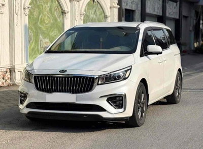 KIA Sedona 2020 Trắng 86000 km