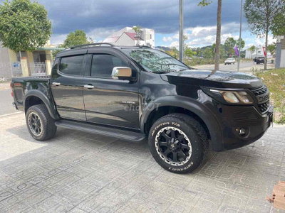 Chevrolet Colorado Đen 5 chỗ Tự động