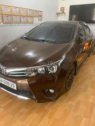 Toyota Corolla Altis 2016 2.0V - 110000 km