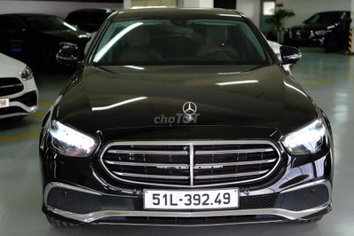 Mercedes-Benz E200 V1 2024 Đen 7500 km