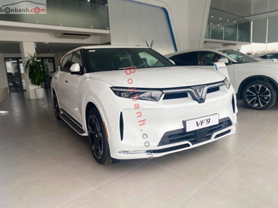 Xe VinFast VF9 Eco 2023