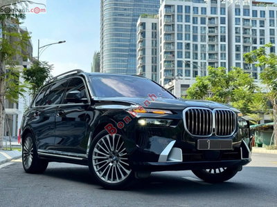 Xe BMW X7 xDrive40i M Sport 2022