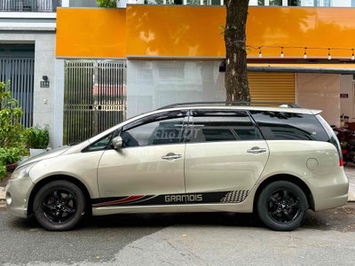 Mitsubishi Grandis 2007 Vàng cát