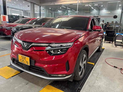 VinFast VF8 Eco 2023 Ưu Đãi Trong Tháng 4