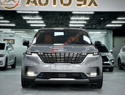 Xe Kia Carnival Signature 2.2D 2023
