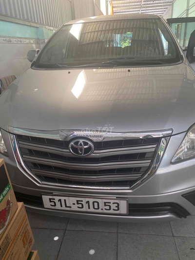 Toyota Innova G Tự động Bạc