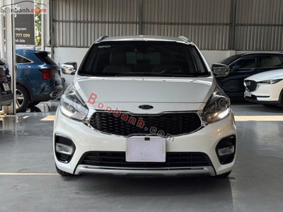 Xe Kia Rondo GAT Deluxe 2020