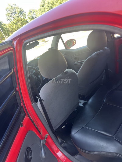 Chevrolet Spark Đỏ
