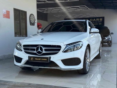 Mercedes-Benz C300 AMG 2017 67000 km Trắng