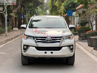 Xe Toyota Fortuner 2.4G 4x2 AT 2019