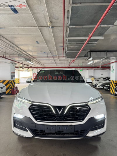 Xe VinFast Lux SA 2.0 Premium 2.0 AT 2021