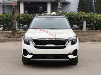 Xe Kia Seltos Luxury 1.4 AT 2022
