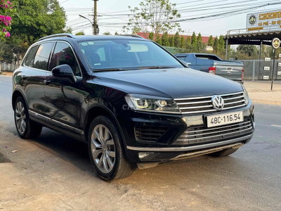 Volkswagen Touareg 2016 V6 Đen