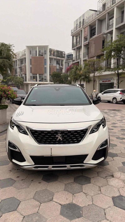 Peugeot 5008 2020 Bản AL Trắng