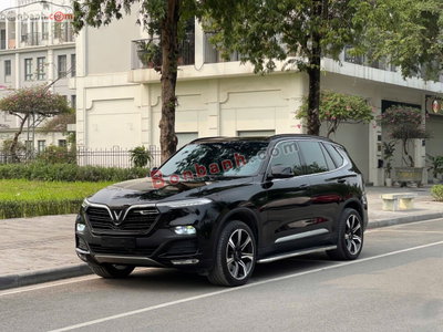 Xe VinFast Lux SA 2.0 Base 2.0 AT 2020