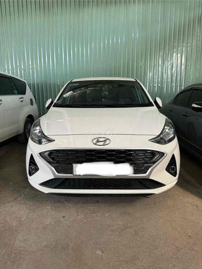 Đang gửi bãi Hyundai Grand i10 2024 18.500 km