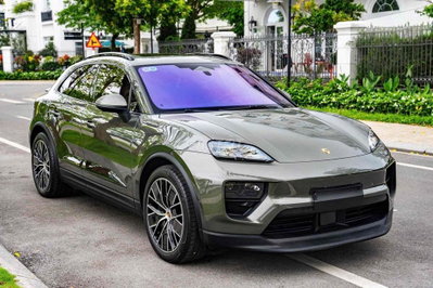 Porsche Macan 4 EV 2024 Xanh Bank 90%