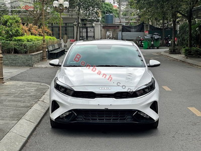 Xe Kia K3 Luxury 1.6 AT 2024