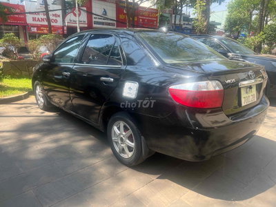 Toyota Vios 2006 - 200000 km