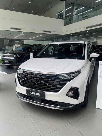 Hyundai Custin 2026 1.5 Tiêu Chuẩn