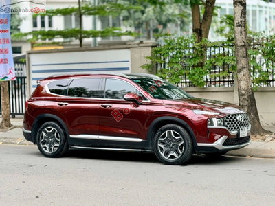 Xe Hyundai SantaFe Cao cấp 2.5L HTRAC 2021