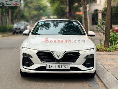 Xe VinFast Lux A 2.0 Premium 2.0 AT 2019