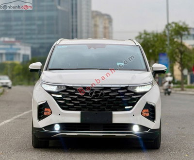 Xe Hyundai Custin Cao Cấp 2.0T 2023
