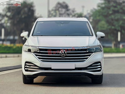 Xe Volkswagen Viloran Luxury 2023