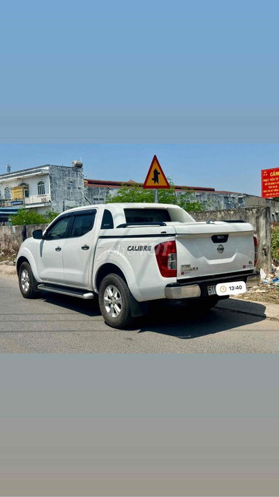 Nissan Navara Calibre Trắng 95769 km